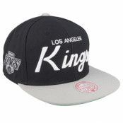 Mitchell&Ness - NHL Svart snapback Keps - Los Angeles Kings Vintage Script Black/Grey Snapback @ Hatstore