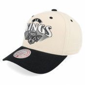 Mitchell&Ness - NHL Vit adjustable Keps - Los Angeles Kings Horizon Pro Cap Vintage Off White/Black Adjustable @ Hatstore