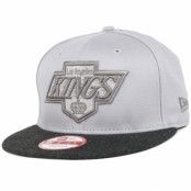 New Era - NHL Grå snapback Keps - LA Kings Heather Mix Graphite/Black 9Fifty Snapback @ Hatstore