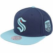 Mitchell&Ness - NHL Blå snapback Keps - Seattle Kraken 2 Tone Side Patch Navy Snapback @ Hatstore