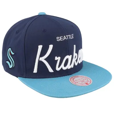 Mitchell&Ness - NHL Blå snapback Keps - Seattle Kraken Vintage Script Navy/Blue Snapback @ Hatstore