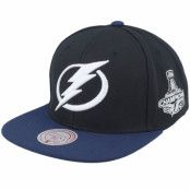 Mitchell&Ness - NHL Svart snapback Keps - Tampa Bay Lightning 2 Tone Side Patch Black/Navy Snapback @ Hatstore