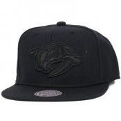 Mitchell & Ness - Nashville Predators All Black Wool Solid Snapback