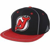 Adidas - NHL Svart snapback Keps - New Jersey Devils Bravo Black/Red Snapback @ Hatstore