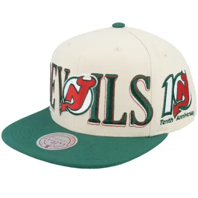 Mitchell&Ness - NHL Beige snapback Keps - New Jersey Devils Across The Board Cream/Green Snapback @ Hatstore