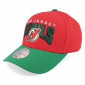 Mitchell&Ness - NHL Röd adjustable Keps - New Jersey Devils Boom Text Pro Vintage Red/Green Adjustable @ Hatstore