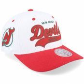 Mitchell&Ness - NHL Vit adjustable Keps - New Jersey Devils Tail Sweep Pro Vintage White/Red Adjustable @ Hatstore