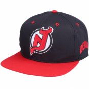 Twins Enterprise - NHL Svart snapback Keps - New Jersey Devils Base Two Tone NHL Vintage Black/Red Snapback @ Hatstore