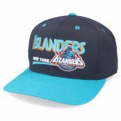 Twins Enterprise - NHL Svart snapback Keps - New York Islanders Classic NHL Vintage Black/Blue Snapback @ Hatstore