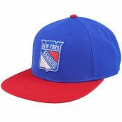 American Needle - NHL Blå snapback Keps - New York Rangers NHL Archive 400 Royal/Red Snapback @ Hatstore