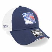 Fanatics - NHL Blå trucker Keps - New York Rangers Authentic Pro Draft Podium Deep Royal Trucker @ Hatstore