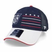 Fanatics - NHL Blå trucker Keps - New York Rangers Waving Flag Athl Navy Trucker @ Hatstore