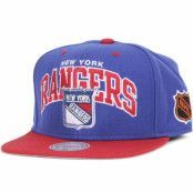 Mitchell&Ness - NHL Blå snapback Keps - New York Rangers Team Arch @ Hatstore