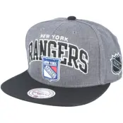 Mitchell&Ness - NHL Grå snapback Keps - New York Rangers G2 Team Arch Snapback @ Hatstore