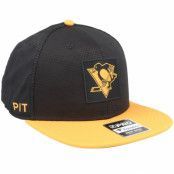 Fanatics - NHL Svart snapback Keps - Pittsburgh Penguins Authentic Pro Game&Train Black/Gold Snapback @ Hatstore