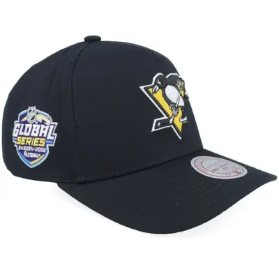 Mitchell&Ness - NHL Svart adjustable Keps - Hatstore Exclusive x Pittsburgh Penguins Global Series Black A-Frame Adjustable @ Hatstore