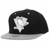 Mitchell&Ness - NHL Svart snapback Keps - Pittsburgh Penguins Heather Melton Strapback @ Hatstore