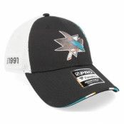 Fanatics - NHL Svart trucker Keps - San Jose Sharks Authentic Pro Draft Podium Black/White Trucker @ Hatstore