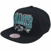 Mitchell&Ness - NHL Svart snapback Keps - San Jose Sharks Champ Stack Black Snapback @ Hatstore