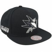 Mitchell&Ness - NHL Svart snapback Keps - San Jose Sharks Evergreen Black/White Snapback @ Hatstore