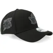 New Era - NHL Svart adjustable Keps - Hatstore Exclusive x Toronto Maple Leafs 9FORTY Black A-Frame Adjustable @ Hatstore