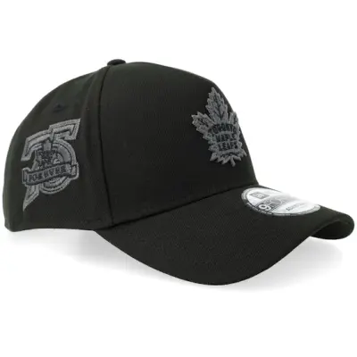 New Era - NHL Svart adjustable Keps - Hatstore Exclusive x Toronto Maple Leafs 9FORTY Black A-Frame Adjustable @ Hatstore