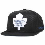 Reebok- NHL Svart snapback Keps - Undervisor Toronto Maple Leafs Snapback @ Hatstore