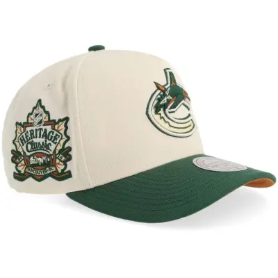 Mitchell&Ness - NHL Beige adjustable Keps - Hatstore Exclusive x Vancouver Canucks Team Logo Pro Crown Brown/Black A-Frame Adjustable @ Hatstore