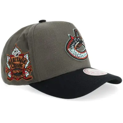 Mitchell&Ness - NHL Grå adjustable Keps - Hatstore Exclusive x Vancouver Canucks Copper Pro Crown Grey/Black A-frame Adjustable @ Hatstore