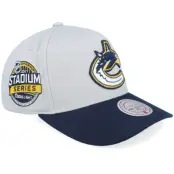Mitchell&Ness - NHL Grå adjustable Keps - Hatstore Exclusive x Vancouver Canucks Pro Crown Grey/Navy A-frame Adjustable @ Hatstore