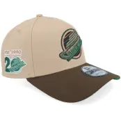 New Era - NHL Beige adjustable Keps - Hatstore Exclusive x Vancouver Canucks 9FORTY Camel 20 Years A-frame Adjustable @ Hatstore