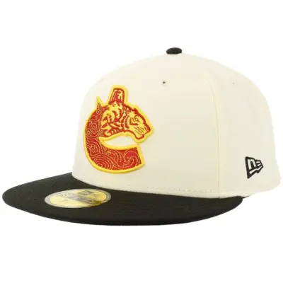 New Era - NHL Beige fitted Keps - Hatstore Exclusive x Vancouver Canucks 59FIFTY LNY Tiger Chrome/Black Fitted @ Hatstore