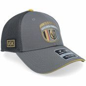 Fanatics - NHL Grå trucker Keps - Vegas Golden Knights Authentic Pro Draft Shadow/Harvest Gold Trucker @ Hatstore