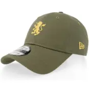 New Era - Football Grön unconstructed Keps - Aston Villa Seasonal 9TWENTY Olive Dad Cap @ Hatstore