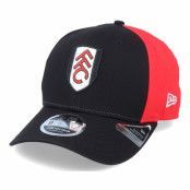 New Era - Football Svart adjustable Keps - Fulham Pop Panel 9Fifty Stretch Snap Black/Red Adjustable @ Hatstore