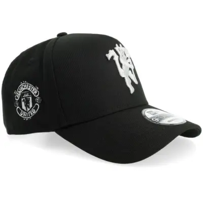 New Era - Football Svart adjustable Keps - Hatstore Exclusive x Manchester United 9FORTY Black A-Frame Adjustable @ Hatstore