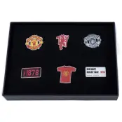 Manchester United pins 6-pack