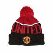 New Era - Football Svart pom Beanie - Manchester United Sport Beanie Black/Scarlet Pom @ Hatstore