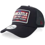 New Era - Football Blå trucker Keps - Newcastle United Lifestyle Navy A-Frame Trucker @ Hatstore