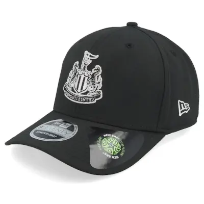 New Era - Football Svart adjustable Keps - Newcastle United Recycled 9SEVENTY Black Adjustable @ Hatstore