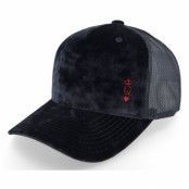 Iconic - Svart trucker Keps - Poker Queen Crown Velvet Black A-frame Trucker @ Hatstore