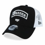 New Era - Svart trucker Keps - Queens Borough A-Frame Black/White Trucker @ Hatstore