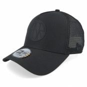 New Era - Football Svart trucker Keps - AS Roma Poly Black/Black A-frame Trucker @ Hatstore